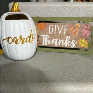 White Pumpkin Card Holder